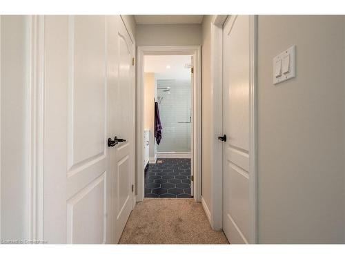 2405 Orchard Road, Burlington, ON - Indoor Photo Showing Other Room