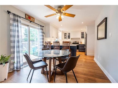 2405 Orchard Road, Burlington, ON - Indoor Photo Showing Dining Room