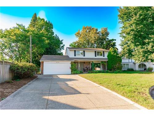 3131 Keswick Court, Burlington, ON - Outdoor With Facade