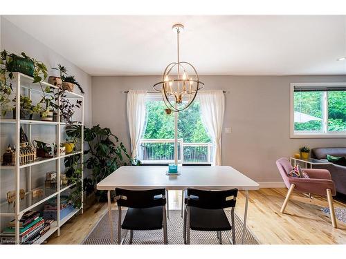 125 Breadalbane Street, Hamilton, ON - Indoor Photo Showing Dining Room