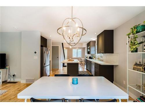 125 Breadalbane Street, Hamilton, ON - Indoor Photo Showing Dining Room