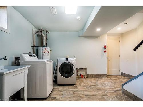 125 Breadalbane Street, Hamilton, ON - Indoor Photo Showing Laundry Room