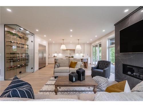 262 Robina Road, Ancaster, ON - Indoor Photo Showing Living Room With Fireplace