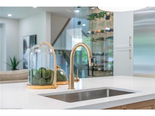 262 Robina Road, Ancaster, ON - Indoor Photo Showing Kitchen