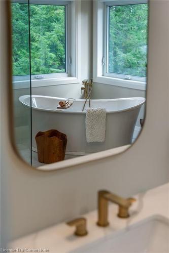 262 Robina Road, Ancaster, ON - Indoor Photo Showing Bathroom