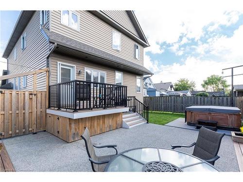 5 Battle Street, Thorold, ON - Outdoor With Deck Patio Veranda With Exterior