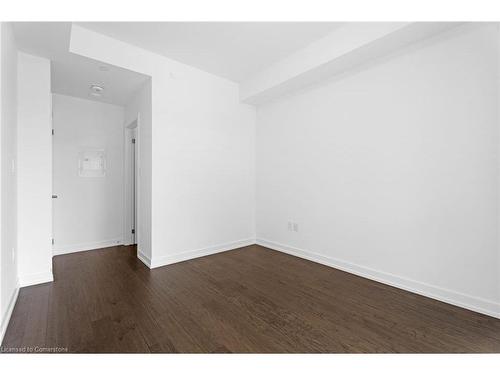 434-460 Dundas Street E, Hamilton, ON - Indoor Photo Showing Other Room