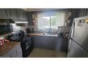 54-125 Bonaventure Drive, Hamilton, ON  - Indoor Photo Showing Kitchen 