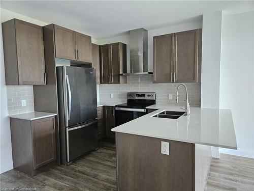 435-1 Redfern Avenue, Hamilton, ON - Indoor Photo Showing Kitchen With Stainless Steel Kitchen With Double Sink With Upgraded Kitchen