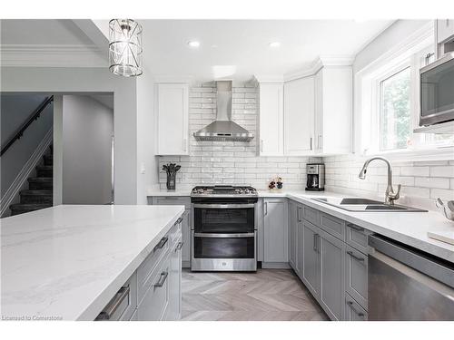 29 Sauer Avenue, Welland, ON - Indoor Photo Showing Kitchen With Upgraded Kitchen