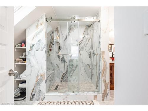 29 Sauer Avenue, Welland, ON - Indoor Photo Showing Bathroom