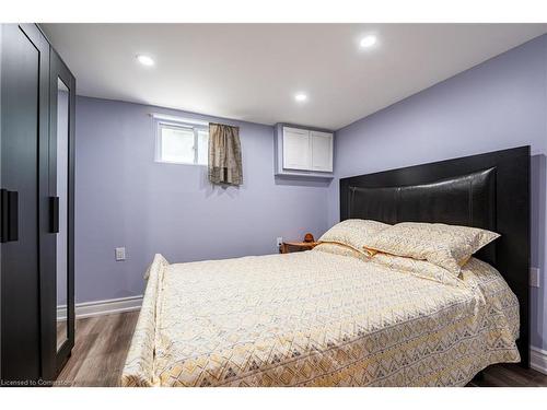 29 Sauer Avenue, Welland, ON - Indoor Photo Showing Bedroom