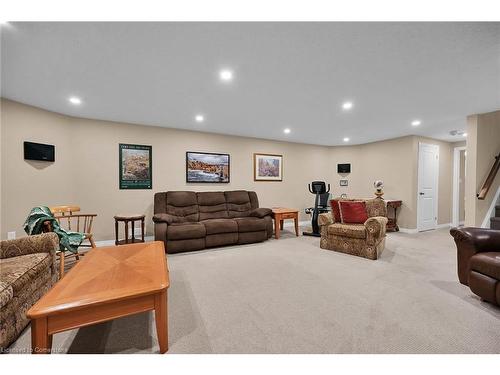 6-247 Munnoch Boulevard, Woodstock, ON - Indoor Photo Showing Basement