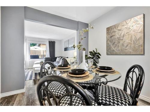 9-9 Beryl Street, Hamilton, ON - Indoor Photo Showing Dining Room