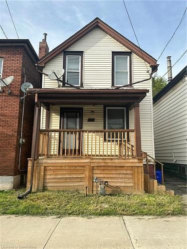 1087 Cannon Street E, Hamilton, ON - Outdoor