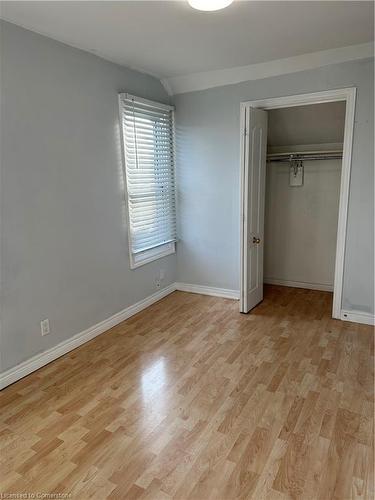 1087 Cannon Street E, Hamilton, ON - Indoor Photo Showing Other Room