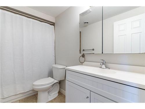 563 James Street N, Hamilton, ON - Indoor Photo Showing Bathroom