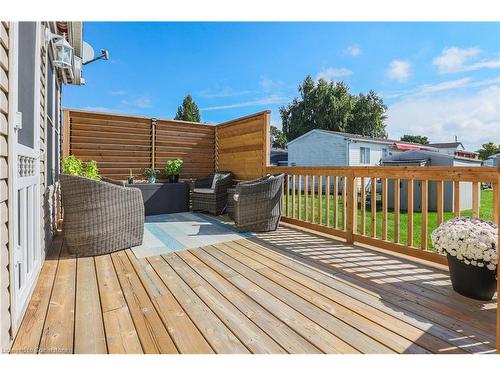 4576 Sara Lane, Beamsville, ON - Outdoor With Deck Patio Veranda With Exterior