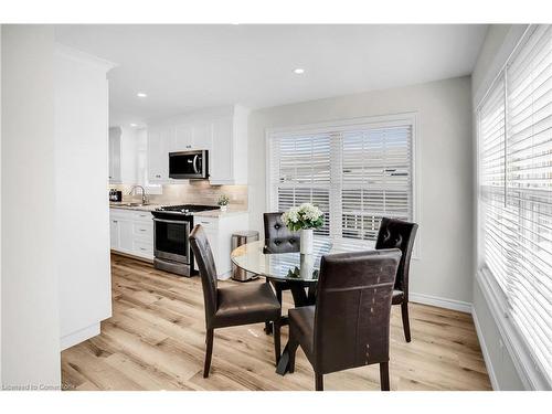 4576 Sara Lane, Beamsville, ON - Indoor Photo Showing Dining Room