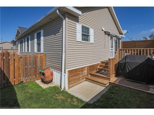 4576 Sara Lane, Beamsville, ON - Outdoor With Deck Patio Veranda With Exterior