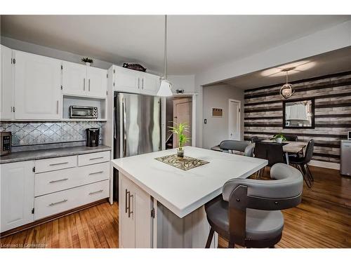 187 Grenfell Street, Hamilton, ON - Indoor Photo Showing Kitchen With Upgraded Kitchen