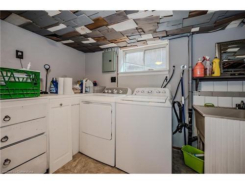 187 Grenfell Street, Hamilton, ON - Indoor Photo Showing Laundry Room