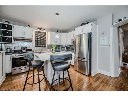 187 Grenfell Street, Hamilton, ON - Indoor Photo Showing Kitchen