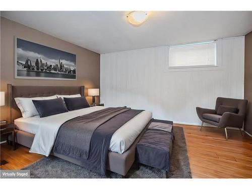 187 Grenfell Street, Hamilton, ON - Indoor Photo Showing Bedroom