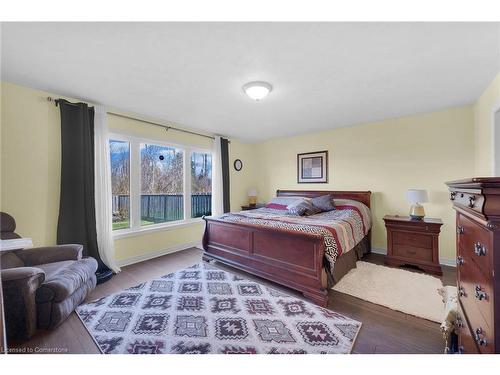 19 Meadowbrook Court, Dunnville, ON - Indoor Photo Showing Bedroom