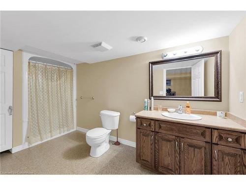 19 Meadowbrook Court, Dunnville, ON - Indoor Photo Showing Bathroom