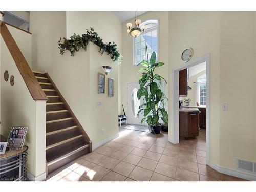 19 Meadowbrook Court, Dunnville, ON - Indoor Photo Showing Other Room