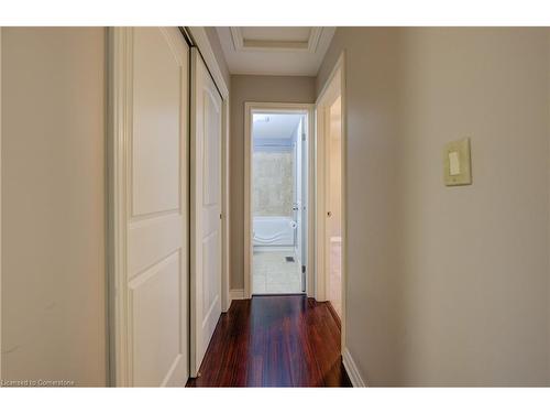 7513 Redhaven Crescent, Niagara Falls, ON - Indoor Photo Showing Other Room