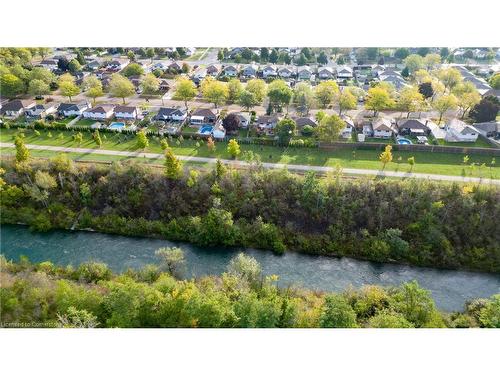 7513 Redhaven Crescent, Niagara Falls, ON - Outdoor With Body Of Water With View