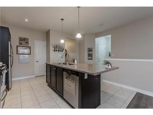 24 Manorwood Drive, Smithville, ON - Indoor Photo Showing Kitchen With Double Sink