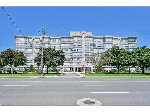 302-495 #8 Highway, Stoney Creek, ON - Outdoor