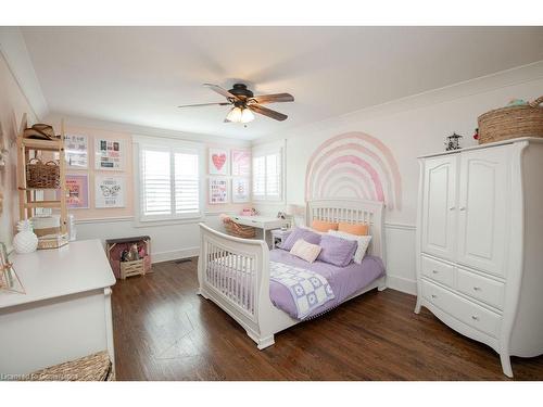 493 Wicklow Road, Burlington, ON - Indoor Photo Showing Bedroom