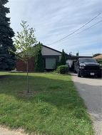 86 Shadyside Avenue  Hamilton, ON L8V 3E5