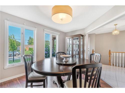 95 First Road W, Stoney Creek, ON - Indoor Photo Showing Dining Room