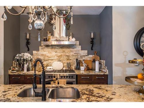 485 Catharine Street N, Hamilton, ON - Indoor Photo Showing Kitchen With Double Sink