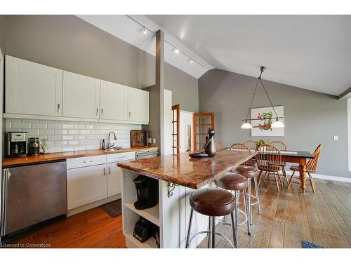 53 Harrison Road, Caledonia, ON - Indoor Photo Showing Kitchen