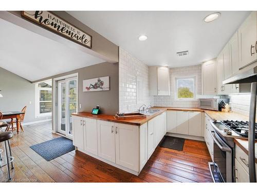 53 Harrison Road, Caledonia, ON - Indoor Photo Showing Kitchen