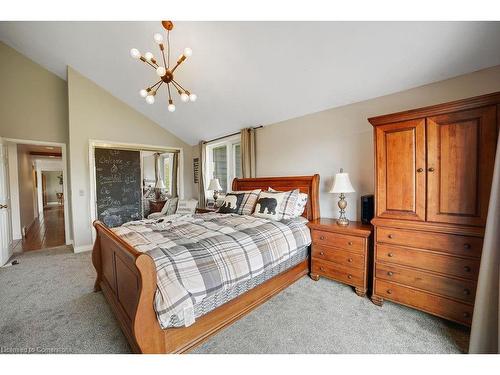 53 Harrison Road, Caledonia, ON - Indoor Photo Showing Bedroom