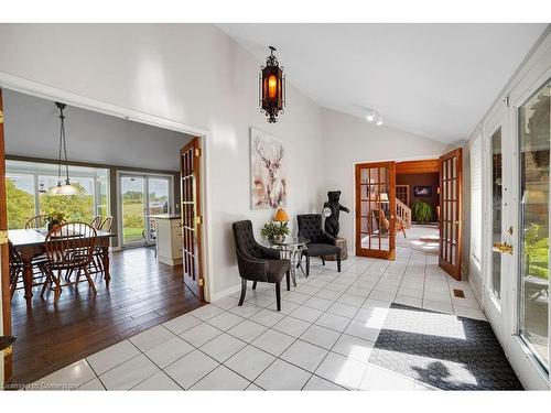 53 Harrison Road, Caledonia, ON - Indoor Photo Showing Dining Room