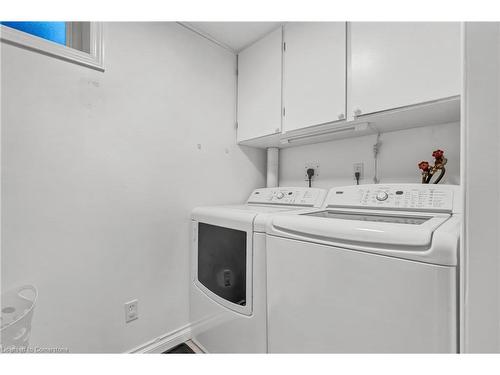 53 Paling Court, Hamilton, ON - Indoor Photo Showing Laundry Room