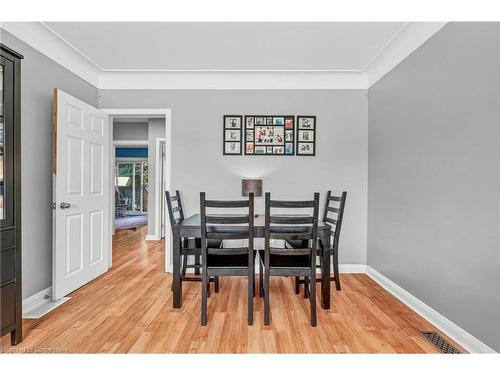 53 Paling Court, Hamilton, ON - Indoor Photo Showing Dining Room