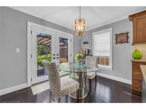 42 Ross Street, Caledonia, ON - Indoor Photo Showing Dining Room