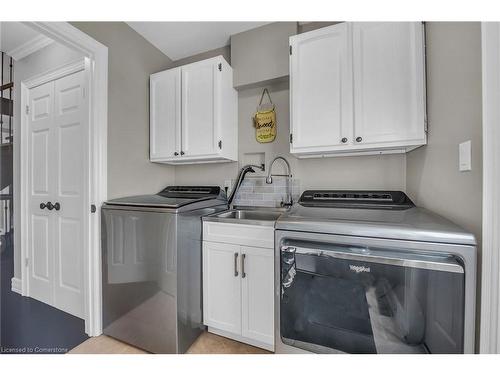 42 Ross Street, Caledonia, ON - Indoor Photo Showing Laundry Room