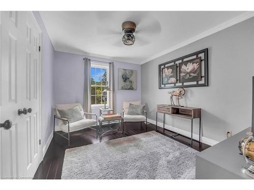 42 Ross Street, Caledonia, ON - Indoor Photo Showing Living Room