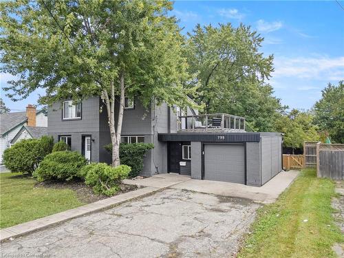 735 Upper Gage Avenue, Hamilton, ON - Outdoor