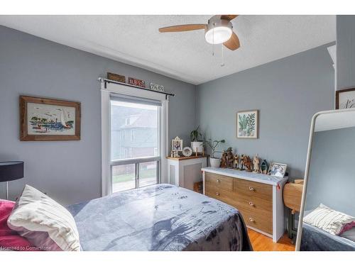 81 Dunsmure Road, Hamilton, ON - Indoor Photo Showing Bedroom